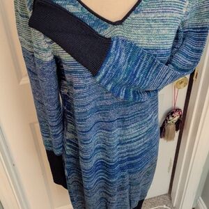 Simply Vera Vera Wang Blue and Green V-Neck Dress